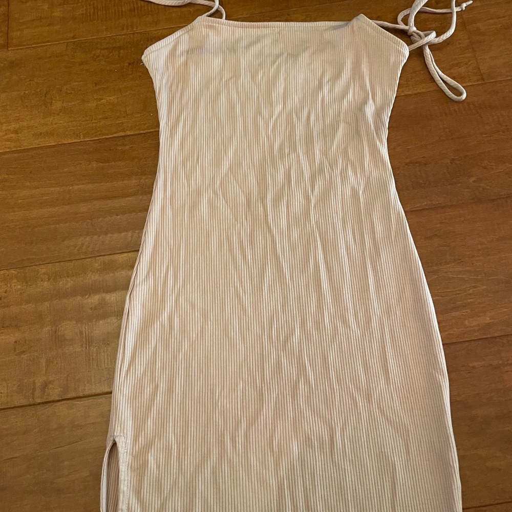 Urban outfitters beige dress size M